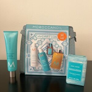 NWT Moroccan oil Hydration Hair Care Gift Set, hand cream and soap
